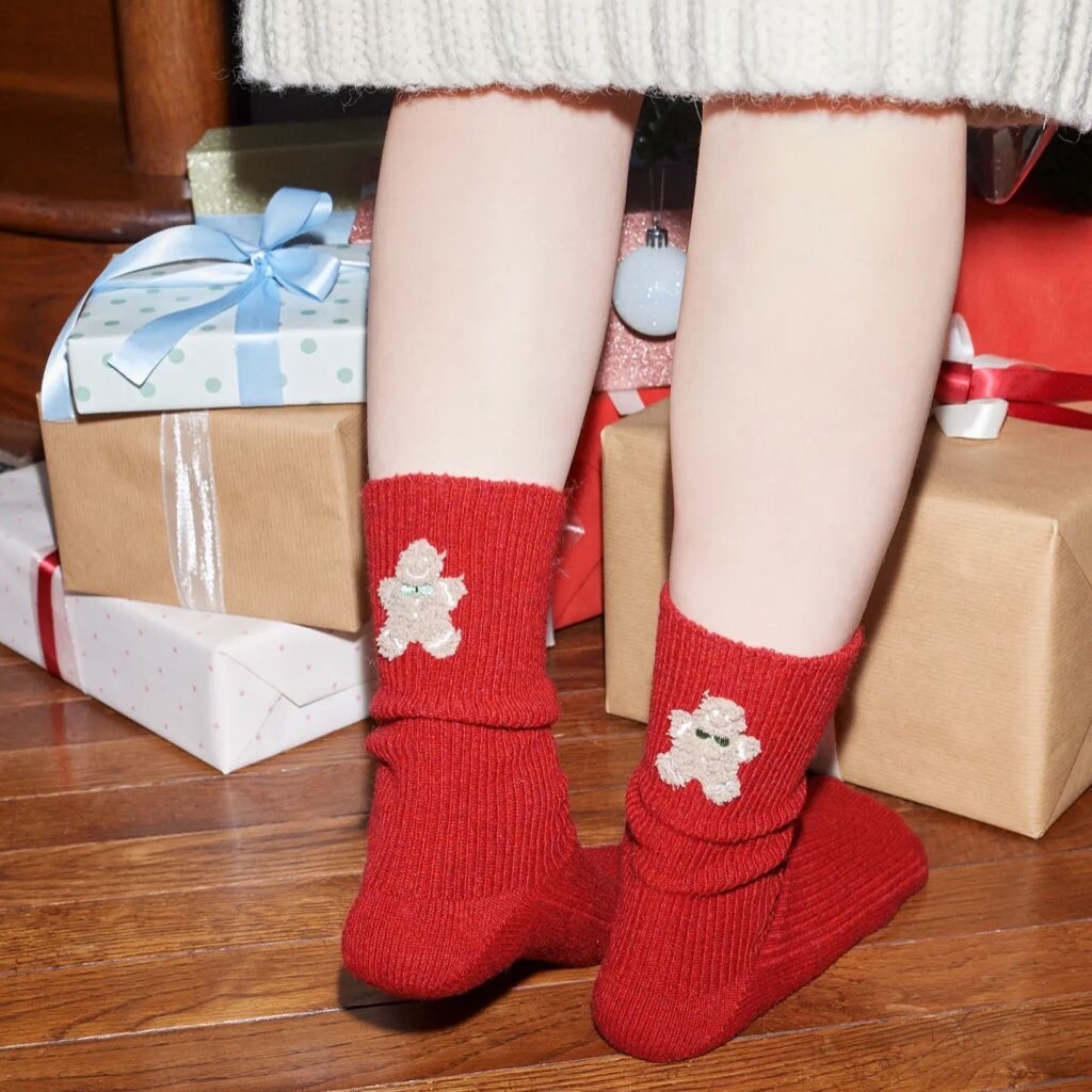 専用♡正規品♡クリスマスベア♡ロングパンツ上下セット♡レッド クリスマスプチギフトにぜひ🎄｜靴下屋｜ショップニュース | せいせき