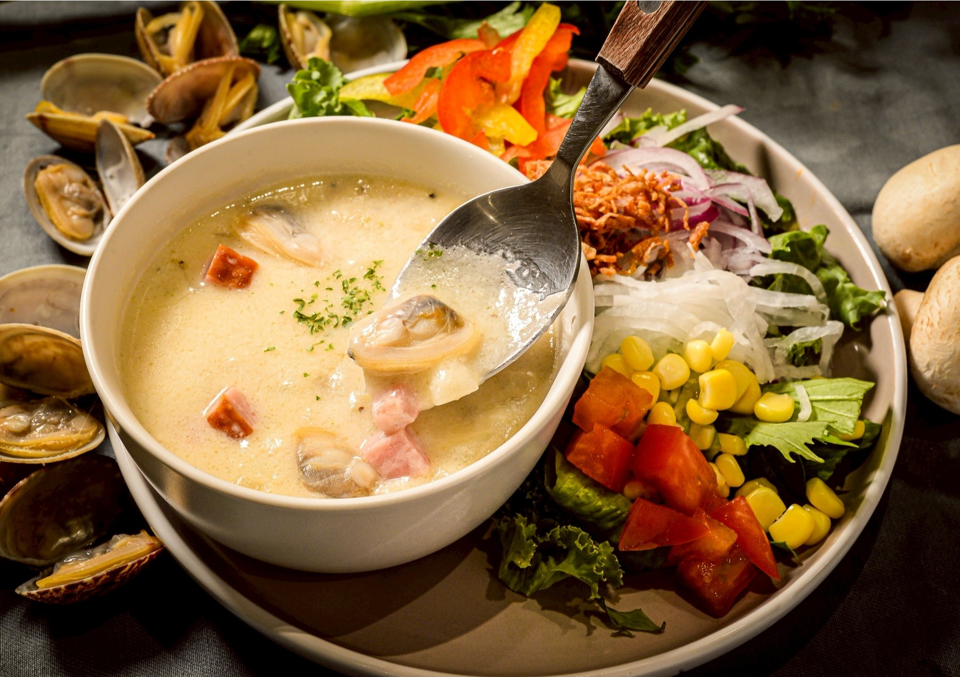 10月9日サンフランシスコ風 無水クラムチャウダー（サラダセット