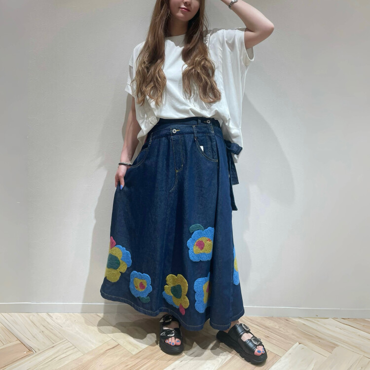 サガラ刺繍のデニム入荷しました🌼