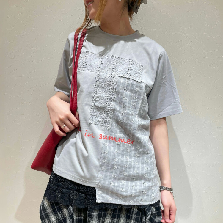 お花レースのTシャツ🌼