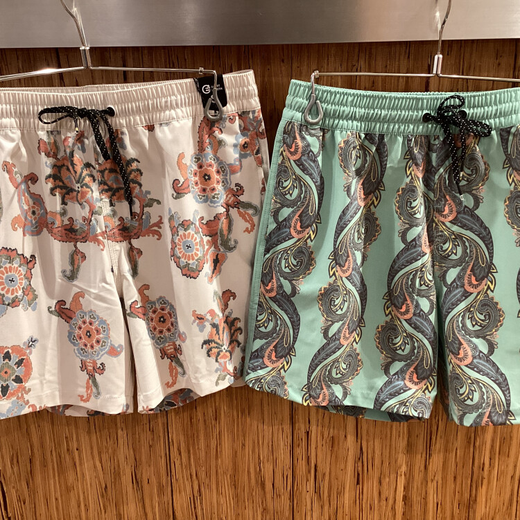 【BILLABONG】メンズ総柄ボードショーツ「GOOD TIMES LAYBACKS」が店頭で発売中！
