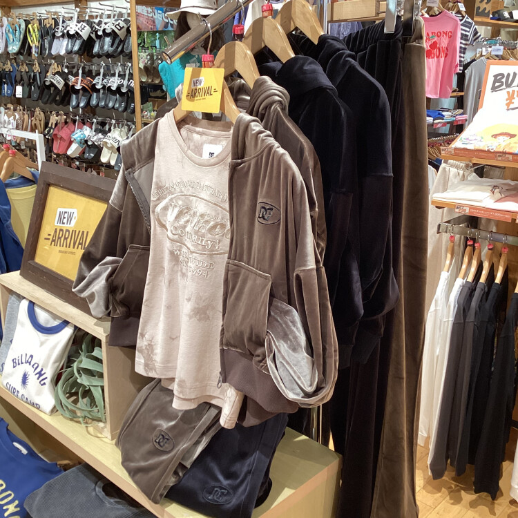 【秋物新入荷】DC SHOESのベロアSETUP！トレンド感抜群の新作アイテムが入荷しました！