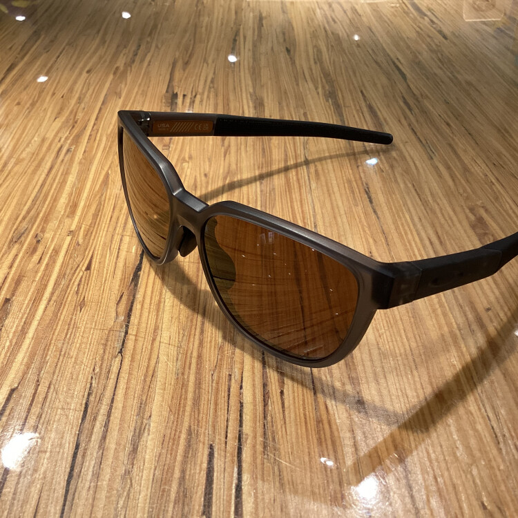 【商品紹介】ランニングや普段使いに最適！OAKLEY（オークリー）の人気アイウェア『ACTUATOR（A）』の魅力