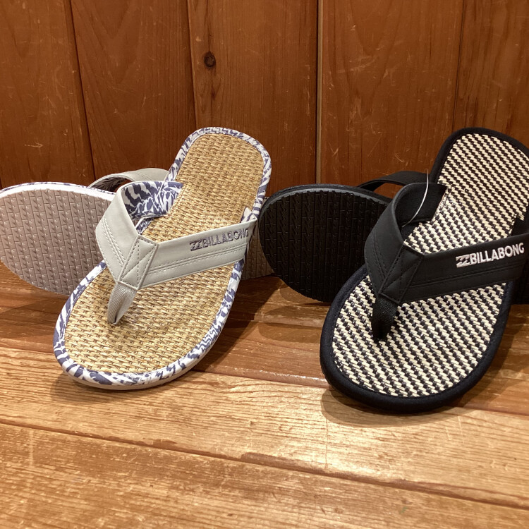 【BILLABONG】完売必至！和の履き心地「タタミサンダル」が今年も登場！｜ムラサキスポーツ聖蹟桜ヶ丘店