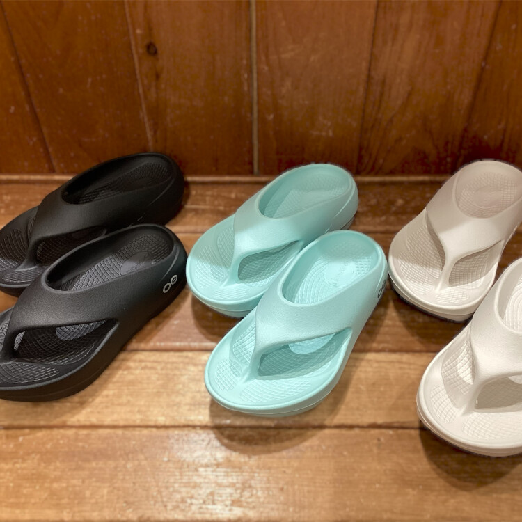 【OOFOS】2026年新型『OOriginal+』入荷！進化した“厚底”リカバリーサンダルで究極の履き心地を｜ムラサキスポーツ京王聖蹟桜ヶ丘店