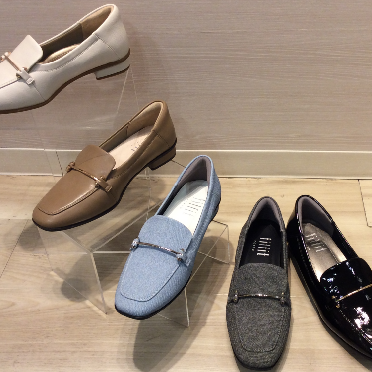 春の新作～撥水ストレッチローファー801～