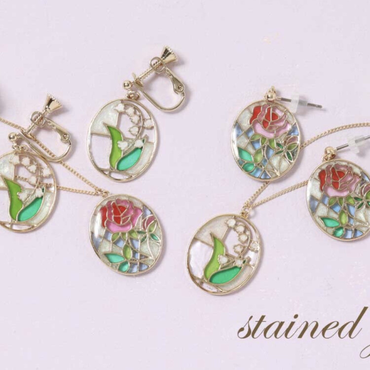 ステンドグラス風アクセサリーが入荷しました🌟