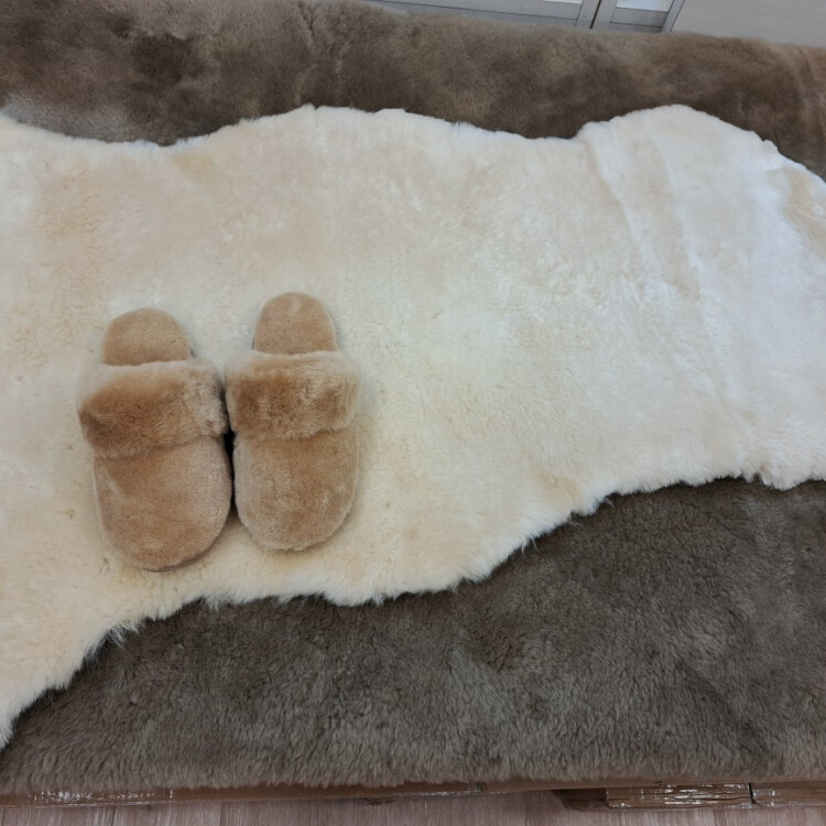 ムートンがお買い得！！