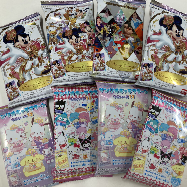 サンリオ、ディズニーウエハースが入荷！！