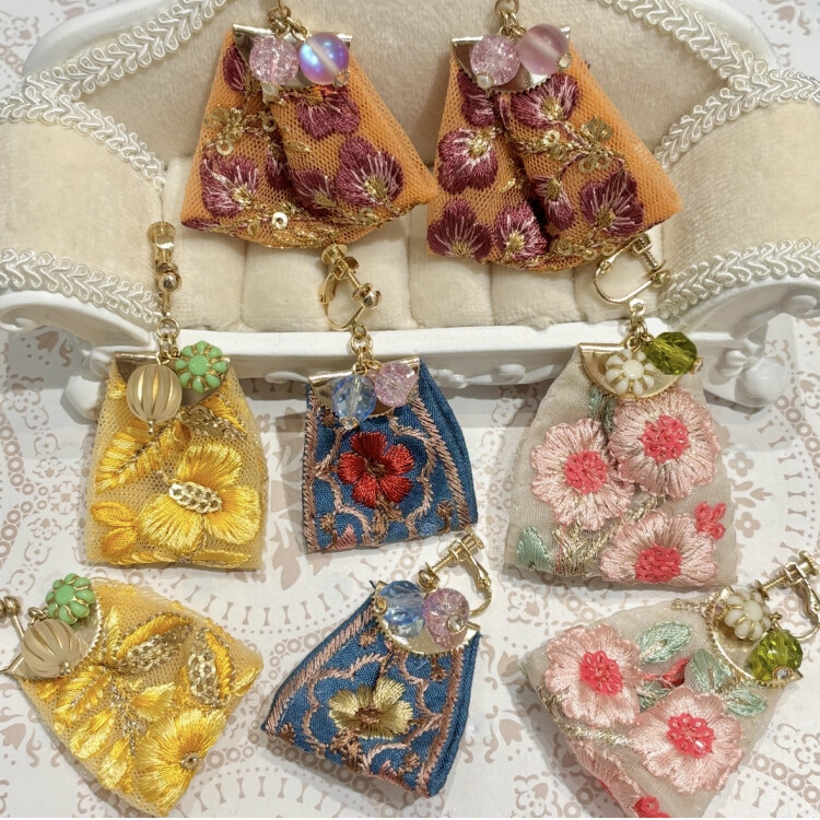 インド刺繍リボンアクセサリー