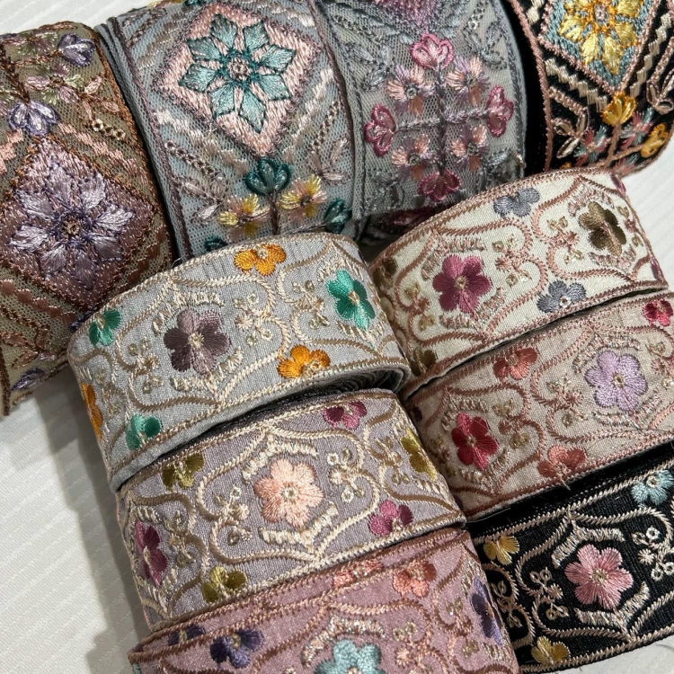 【新作入荷】インド刺繍リボン