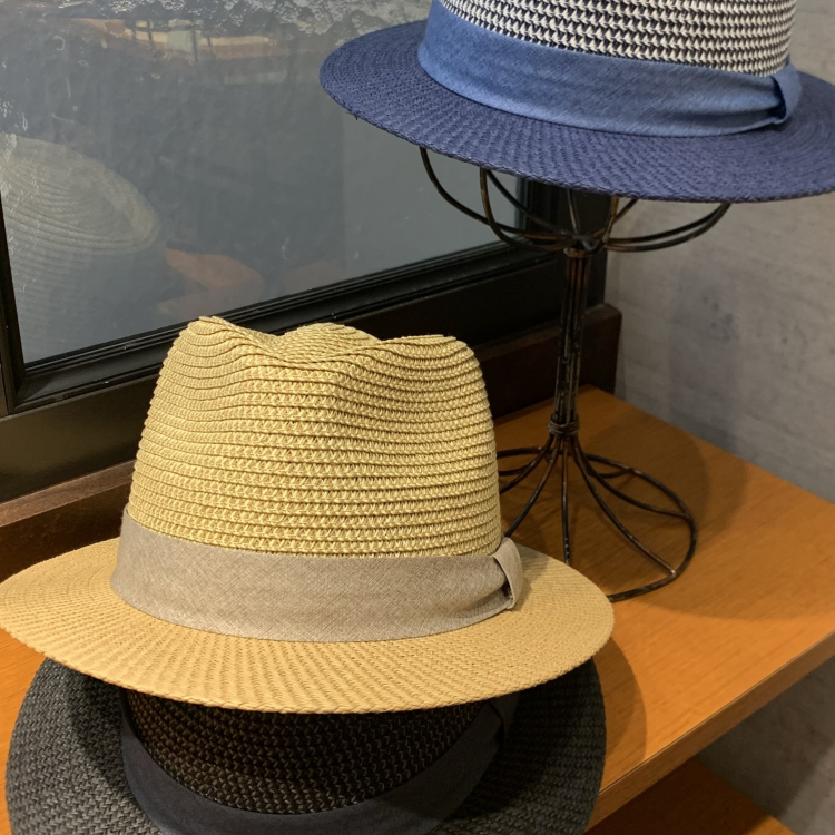 【おすすめ商品のご紹介】 ツートンつば広ハット