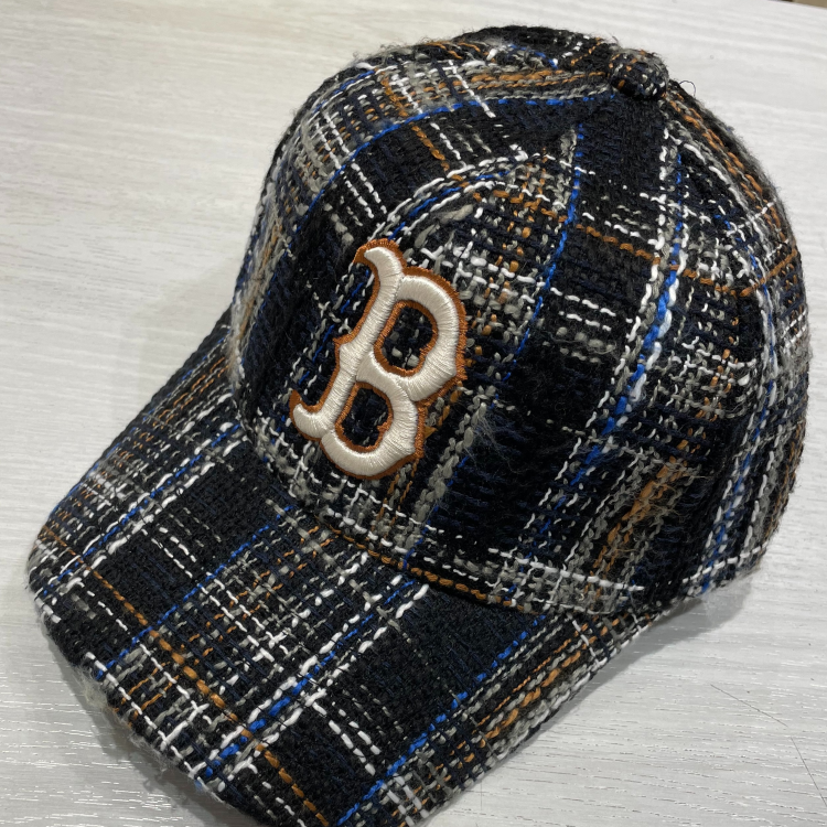 【おすすめ商品のご紹介】MLB Korea ツイードキャップ