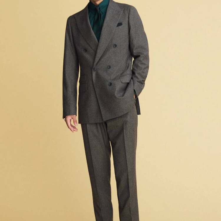 私の成人式スーツ